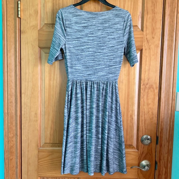 Women’s size XS Apt 9 gray short-sleeved soft and comfy dress with pockets - Picture 2 of 6